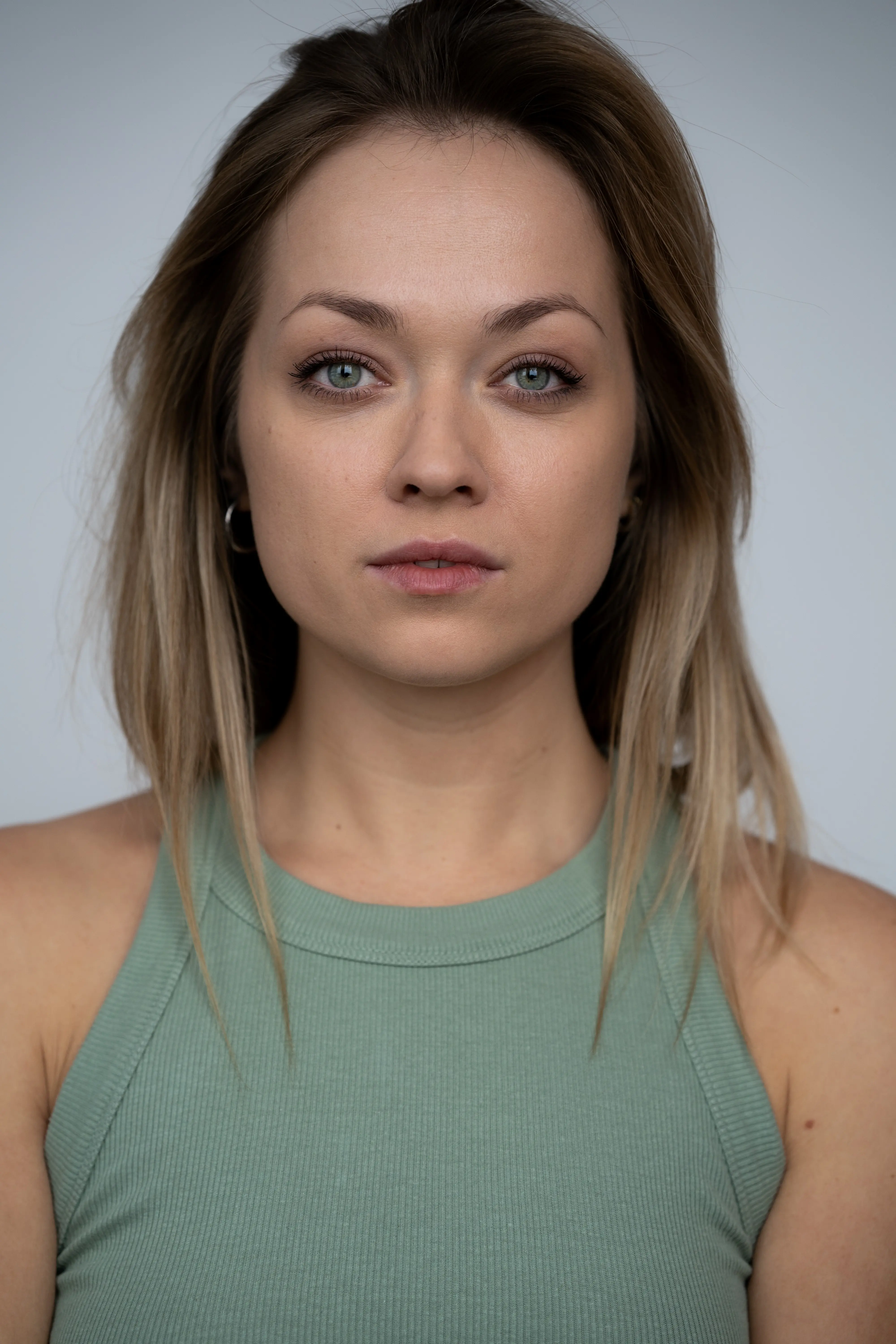 Professional headshot of actress Maryla Morydz 25